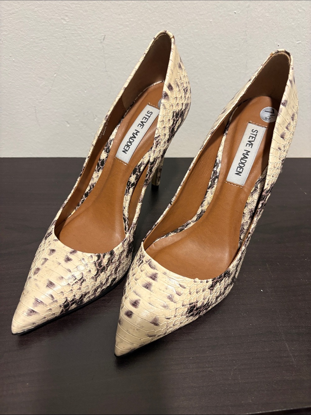 Steve Madden Beige Snake-Print Pointed Toe Pumps